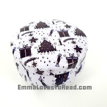 Load image into Gallery viewer, Essential Oil Infused Soy Wax Aromatic Candle - Christmas Metal Tin