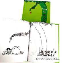 Load image into Gallery viewer, *Hardcover* 爱心树 The Giving Tree by Shel Silverstein PBC
