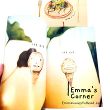 Load image into Gallery viewer, 梦里尝到的苍蝇 by 白希那 [Korea Origin] Translated Chinese Children Picture Book PBC
