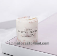 Load image into Gallery viewer, Handmade Flower Petal Soy Wax Candle
