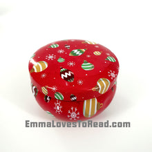 Load image into Gallery viewer, Essential Oil Infused Soy Wax Aromatic Candle - Christmas Metal Tin
